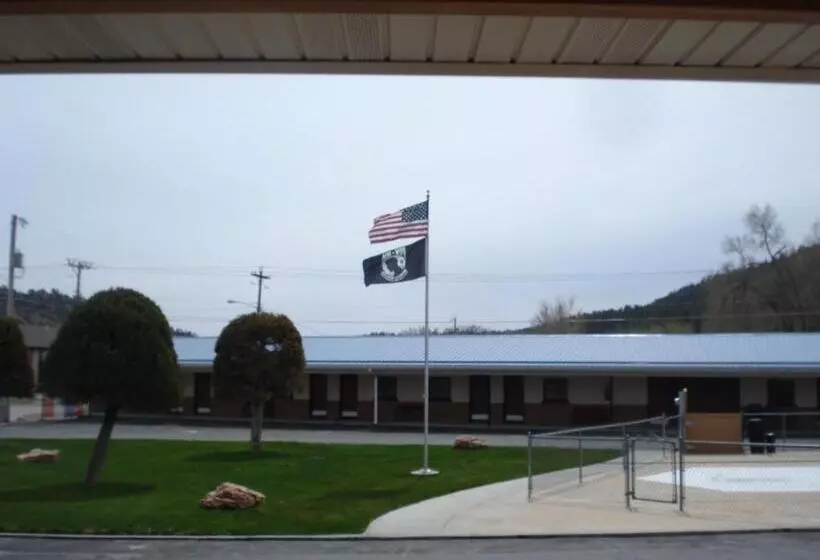 בית מלון כפרי Hills Inn