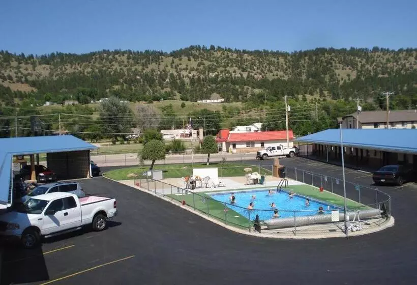 בית מלון כפרי Hills Inn