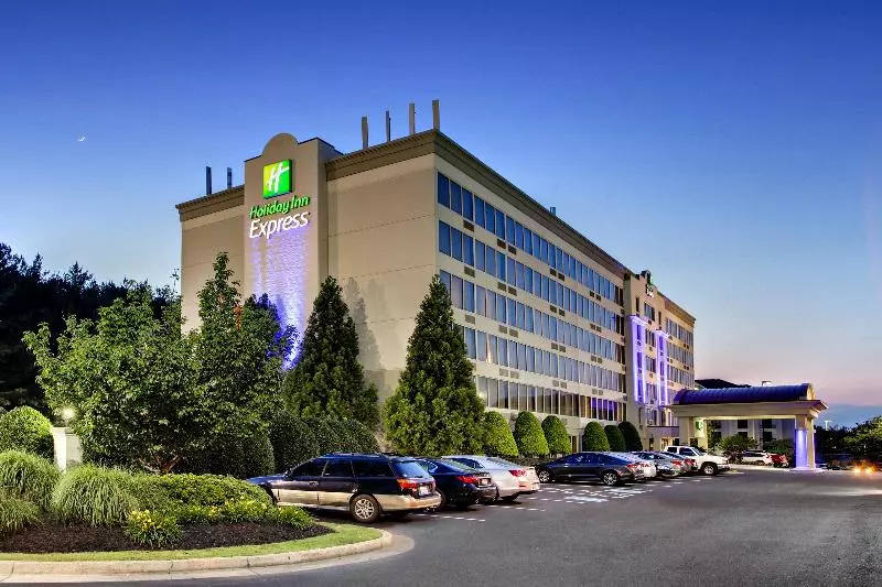 فندق Holiday Inn Express   Atlanta Kennesaw, An Ihg