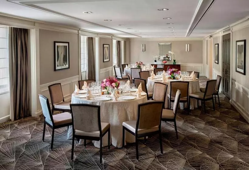 호텔 Jw Marriott Essex House New York