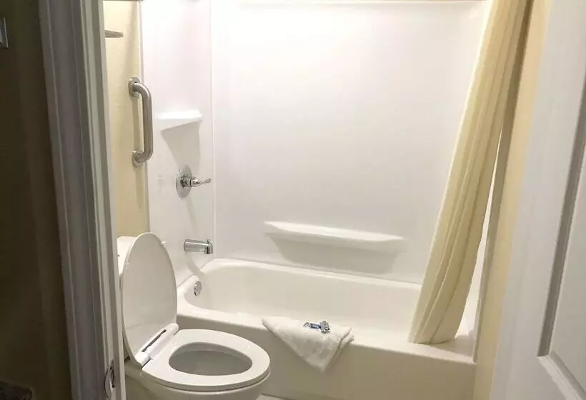 فندق Knights Inn Lumberton