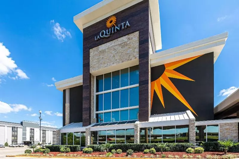 ホテル La Quinta By Wyndham Dallas I 35 Walnut Hill Ln