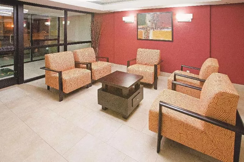 ホテル La Quinta By Wyndham Dallas I 35 Walnut Hill Ln