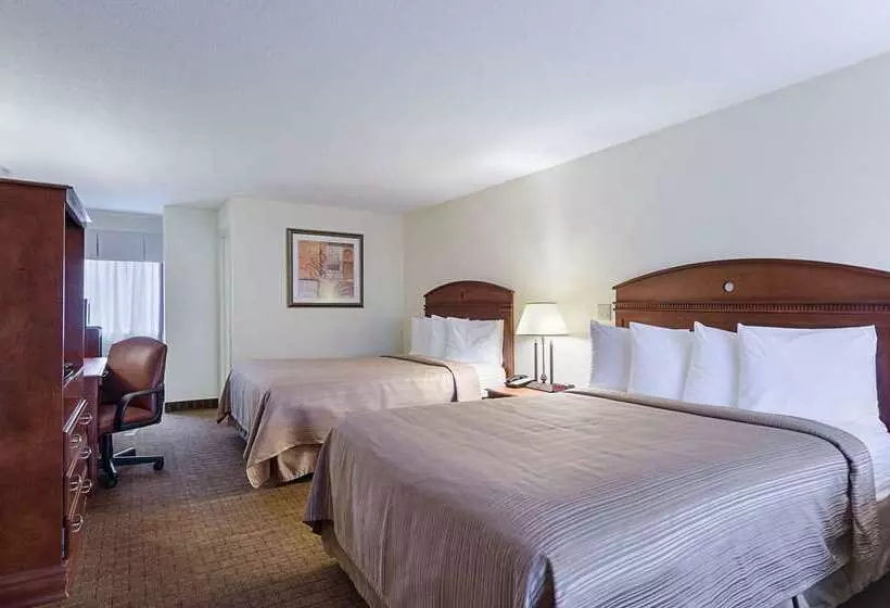 酒店 Quality Inn & Suites Northampton Amherst