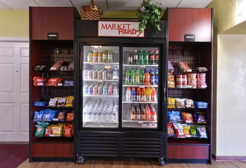 Отель Red Roof Inn Chambersburg