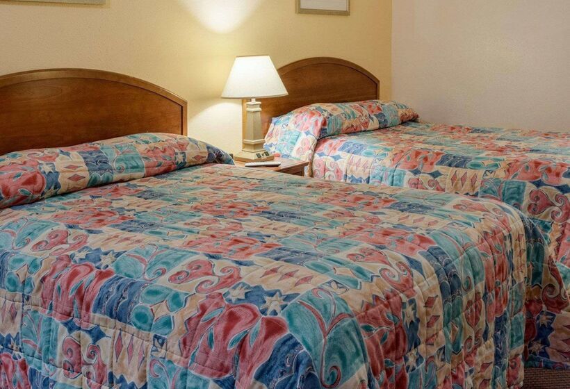 酒店 Rodeway Inn Colonial Heights I95