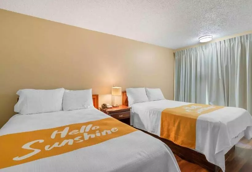 Otel Rodeway Inn Colonial Heights I95