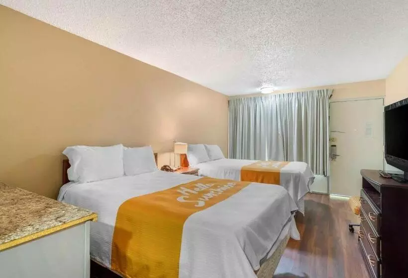 Otel Rodeway Inn Colonial Heights I95