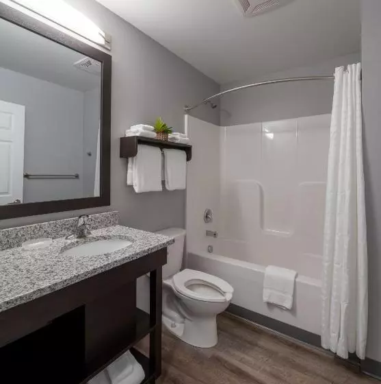 בית מלון כפרי Stayapt Suites Alexandriafort Belvoir