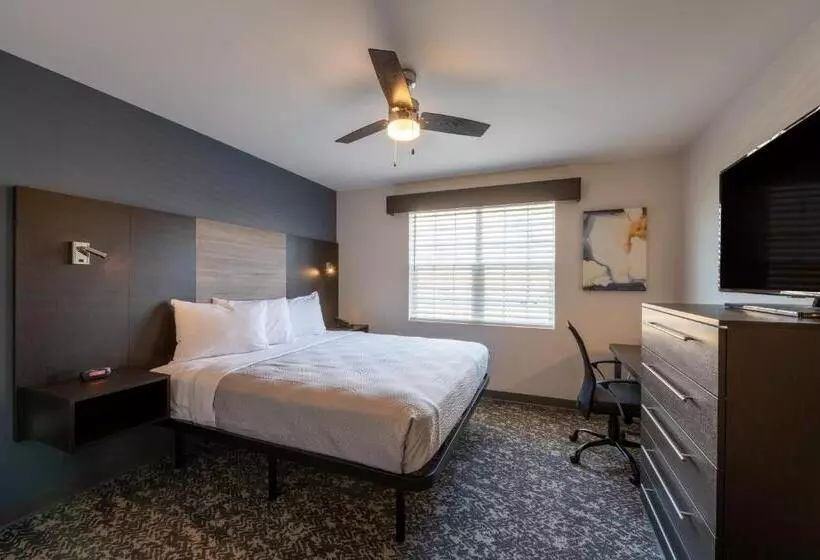 בית מלון כפרי Stayapt Suites Alexandriafort Belvoir