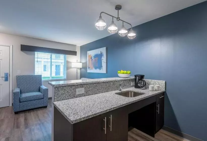 בית מלון כפרי Stayapt Suites Alexandriafort Belvoir