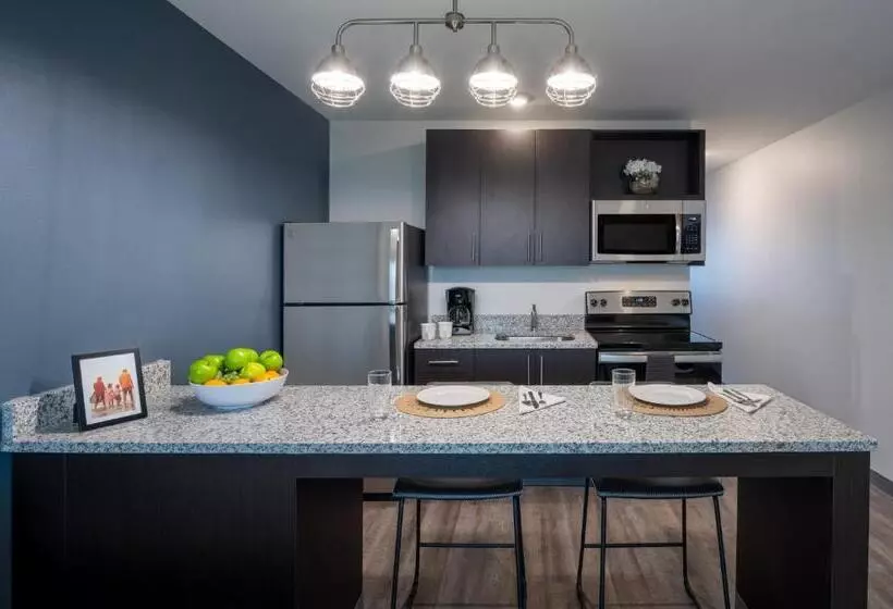 בית מלון כפרי Stayapt Suites Alexandriafort Belvoir