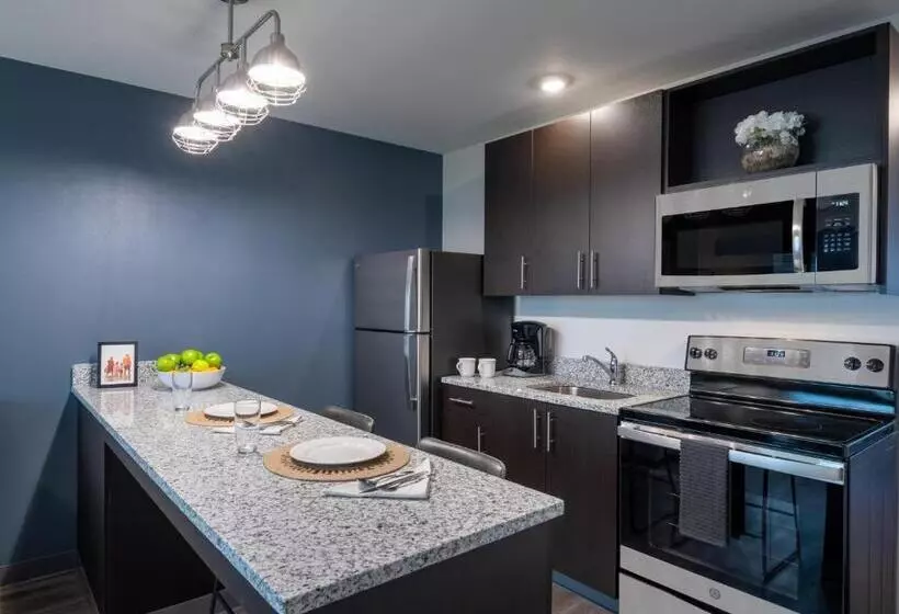 בית מלון כפרי Stayapt Suites Alexandriafort Belvoir