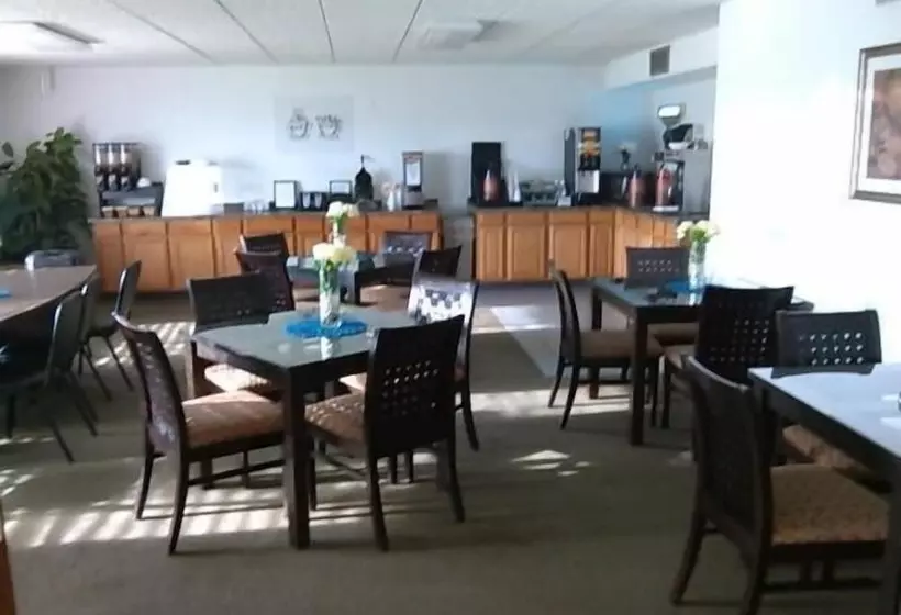 酒店 Sunset Inn & Suites