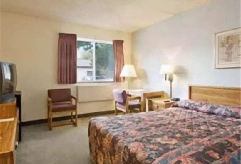 酒店 Sunset Inn & Suites