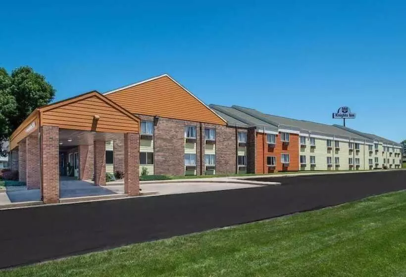 酒店 Sunset Inn & Suites