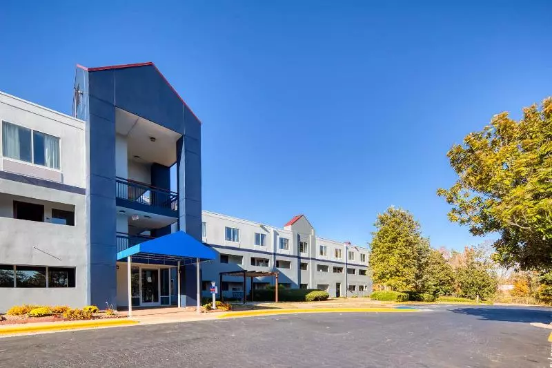 Surestay Plus Hotel By Best Western Durham Medical Center
