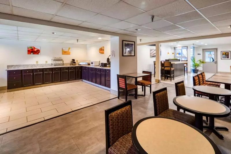 Surestay Plus Hotel By Best Western Durham Medical Center