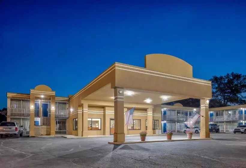 Motel 6 Effingham, Il