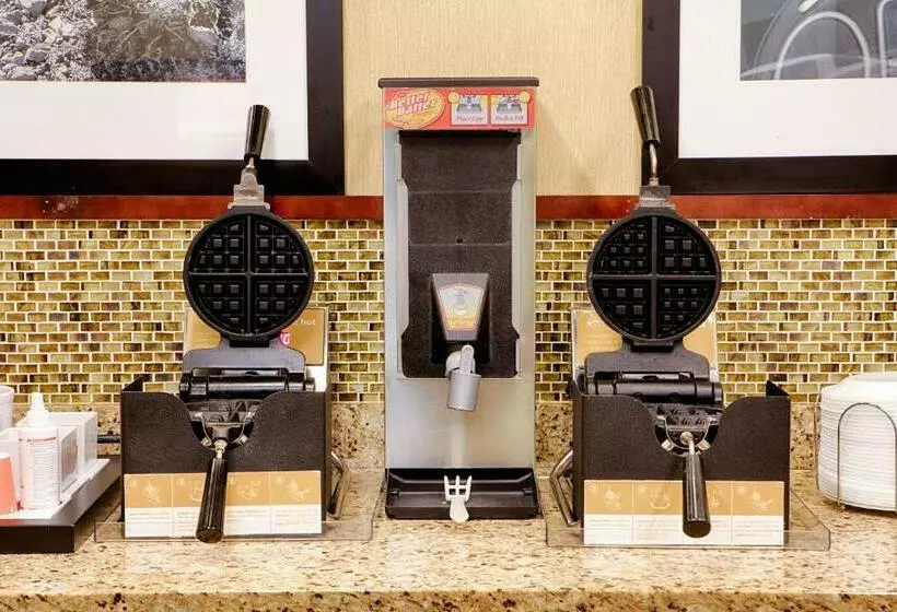 Motel 6 Fayetteville, Nc – I95