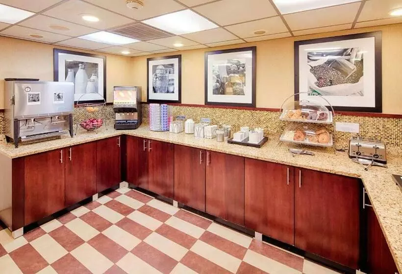 Motel 6 Fayetteville, Nc – I95