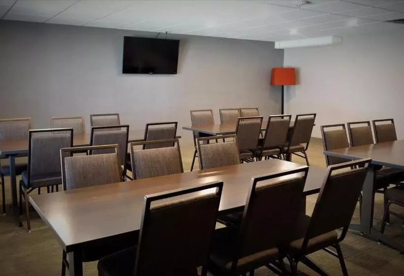 فندق Country Inn & Suites By Radisson, La Crosse, Wi