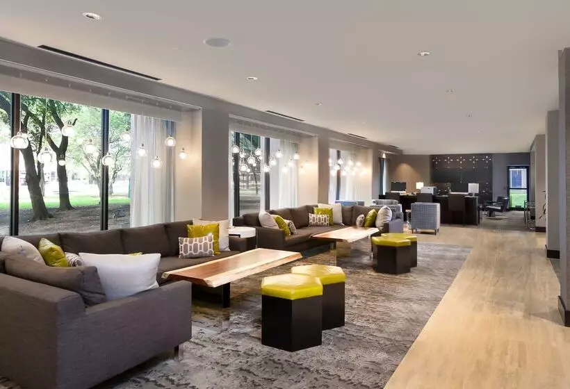 Doubletree By Hilton Hotel & Suites Houston By The Galleria