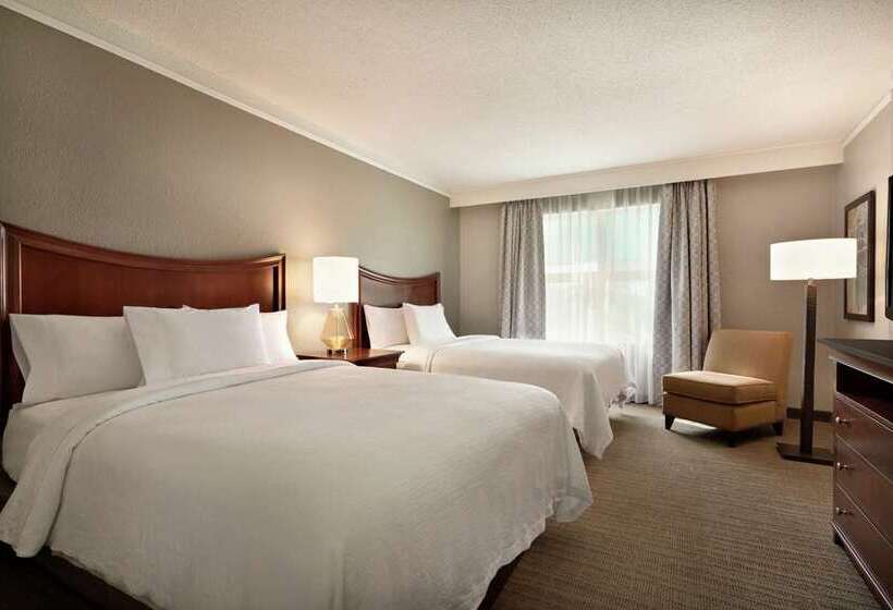 فندق Embassy Suites By Hilton Brunswick