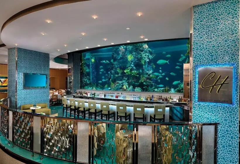 Golden Nugget Hotel & Casino Las Vegas