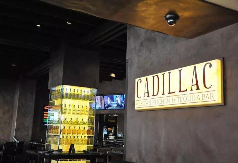 Golden Nugget Hotel & Casino Las Vegas