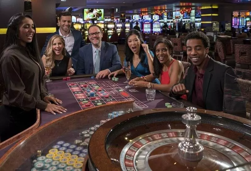 Golden Nugget Hotel & Casino Las Vegas