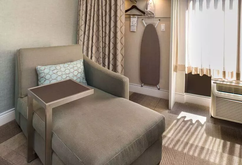 ホテル Hampton Inn Los Angeleswest Covina