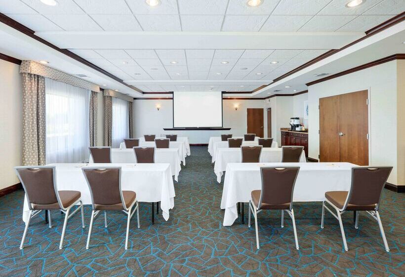 فندق Hampton Inn & Suites Dallasarlingtonsouth