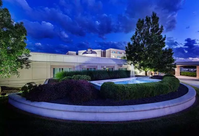 فندق Hilton Cincinnati Airport