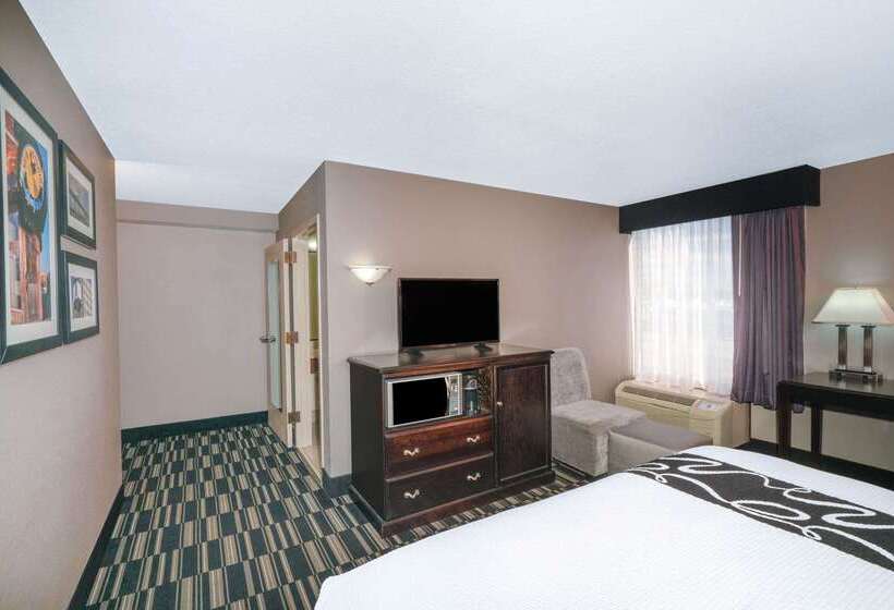 فندق La Quinta By Wyndham Memphis Airport Graceland