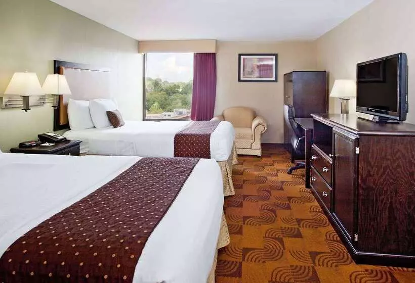 فندق La Quinta By Wyndham Memphis Airport Graceland