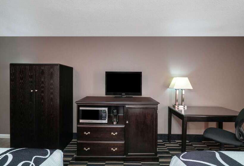 فندق La Quinta By Wyndham Memphis Airport Graceland