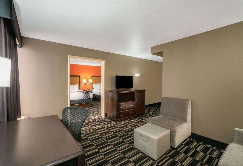 فندق La Quinta By Wyndham Memphis Airport Graceland