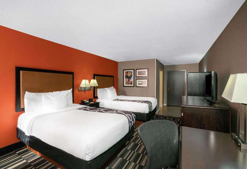 فندق La Quinta By Wyndham Memphis Airport Graceland