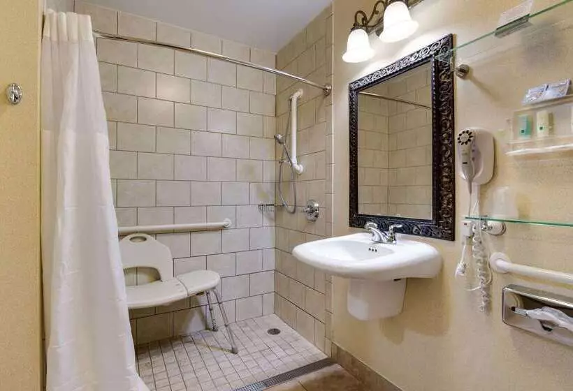 فندق Quality Inn Oneontacooperstown Area