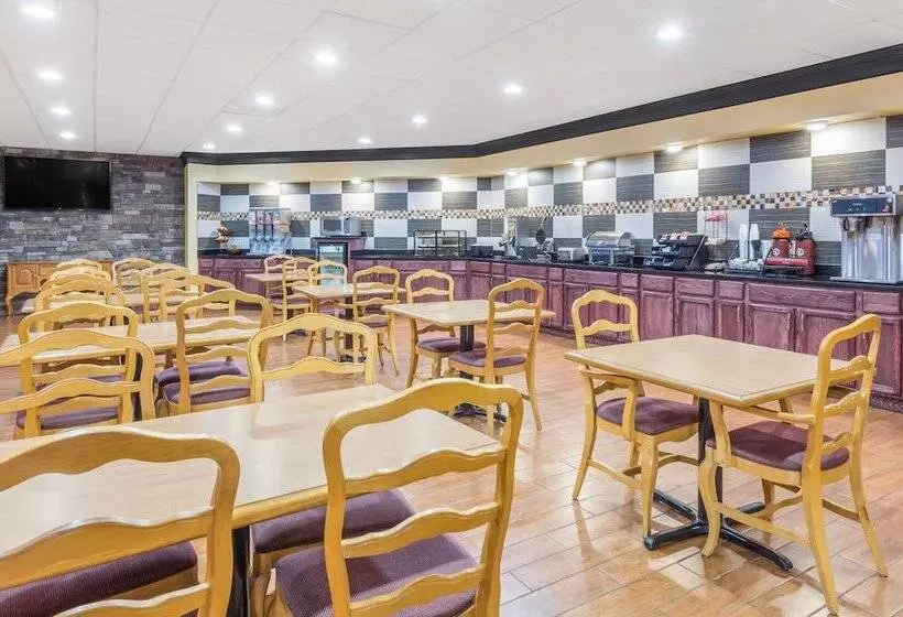 호텔 Ramada By Wyndham Macon