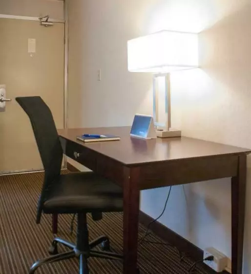 호텔 Ramada By Wyndham Salt Lake City North Temple