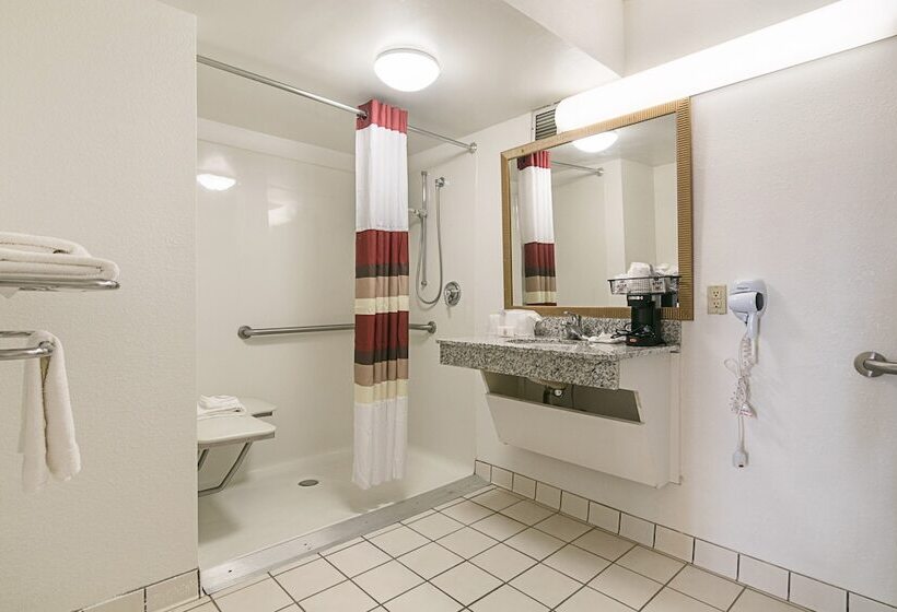 בית מלון כפרי Red Roof Inn Forsyth