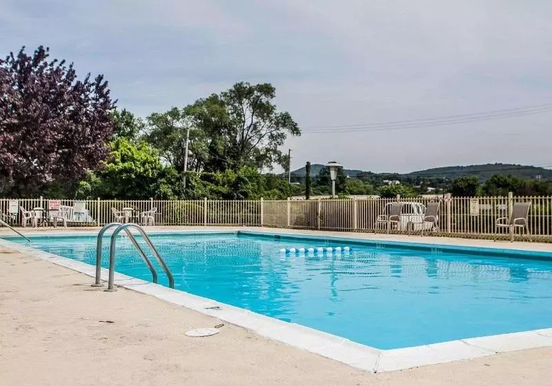 Otel Red Roof Inn Reading