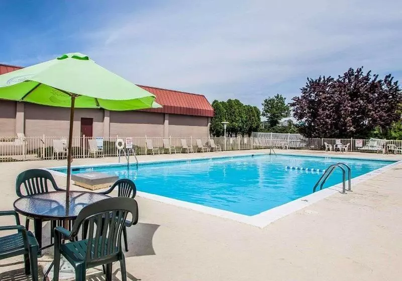 Otel Red Roof Inn Reading