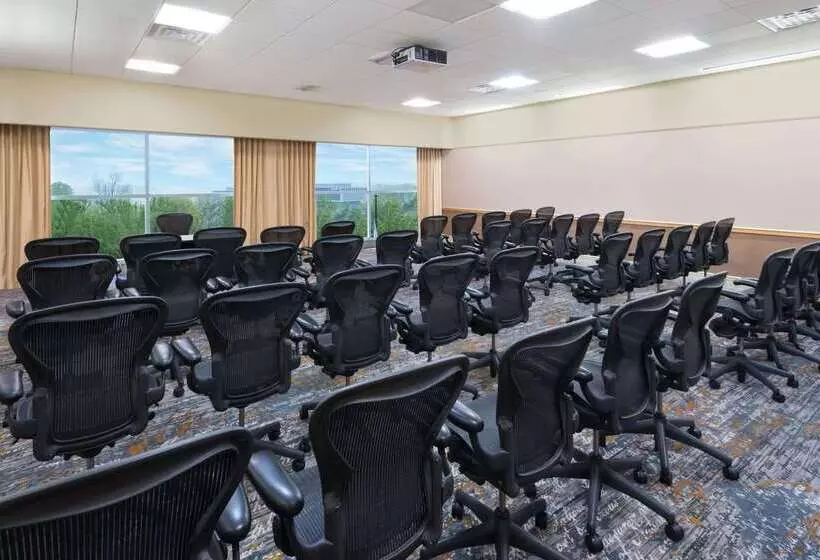 فندق Sonesta Hamilton Park Morristown & Conference Center