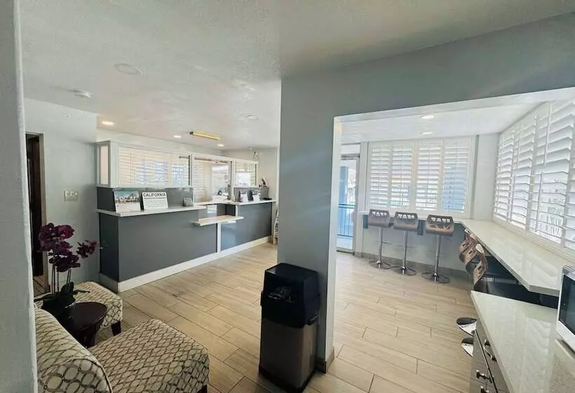 Szálloda Surestay By Best Western Fresno Central