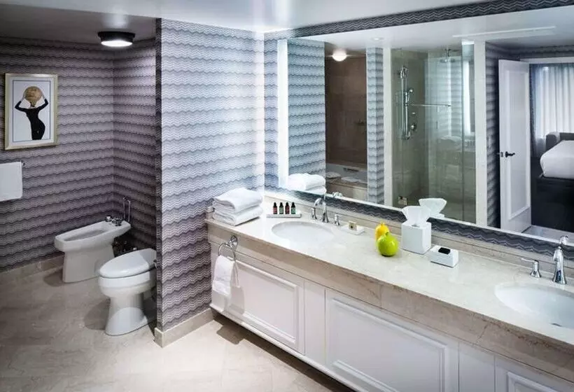 ホテル The Logan Philadelphia Curio Collection By Hilton