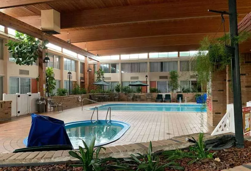 酒店 Travelodge By Wyndham Gaylord