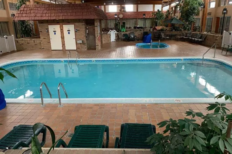 酒店 Travelodge By Wyndham Gaylord